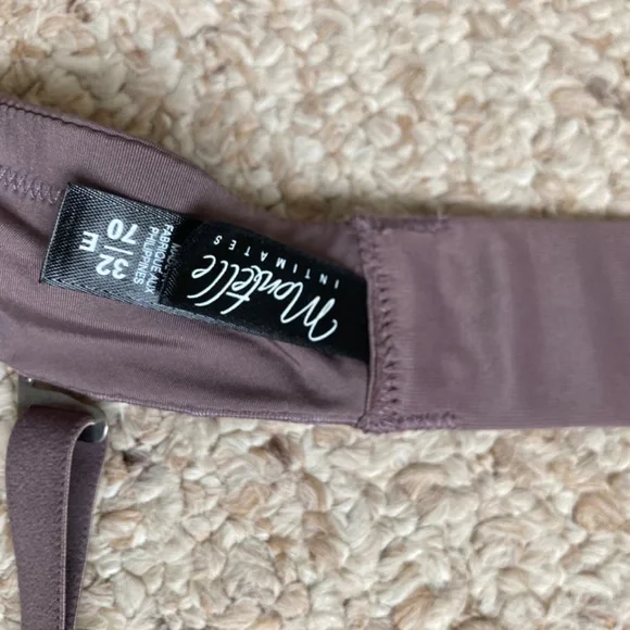 Bra - Picture 2 of 4